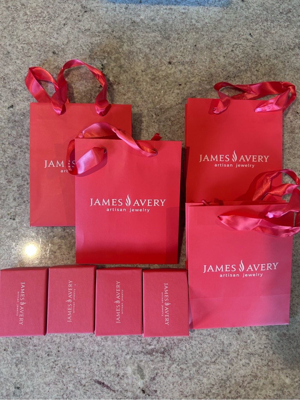 James Avery Red Gift Bags and Jewelry Boxes Set - Picture 1 of 3